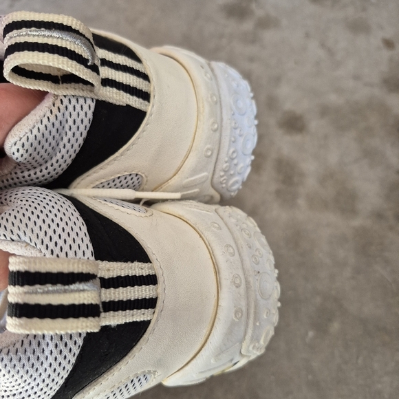 1998 Nike Air Execute Mid Black 158005 011 Woman Unisex Vintage Sneaker 7.5 - Picture 4 of 6